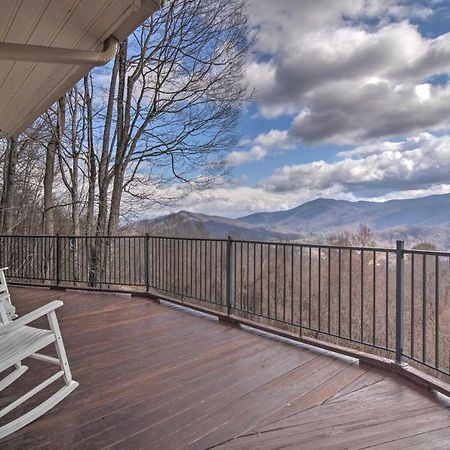 Charming Burnsville Apt With Mountain Views And Deck! מראה חיצוני תמונה