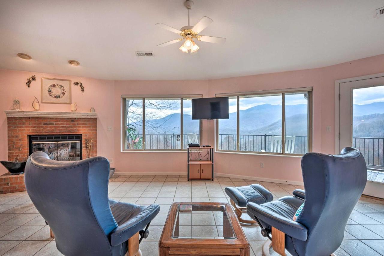 Charming Burnsville Apt With Mountain Views And Deck! מראה חיצוני תמונה