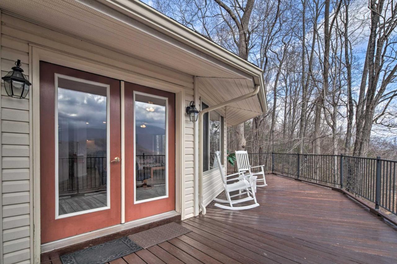 Charming Burnsville Apt With Mountain Views And Deck! מראה חיצוני תמונה