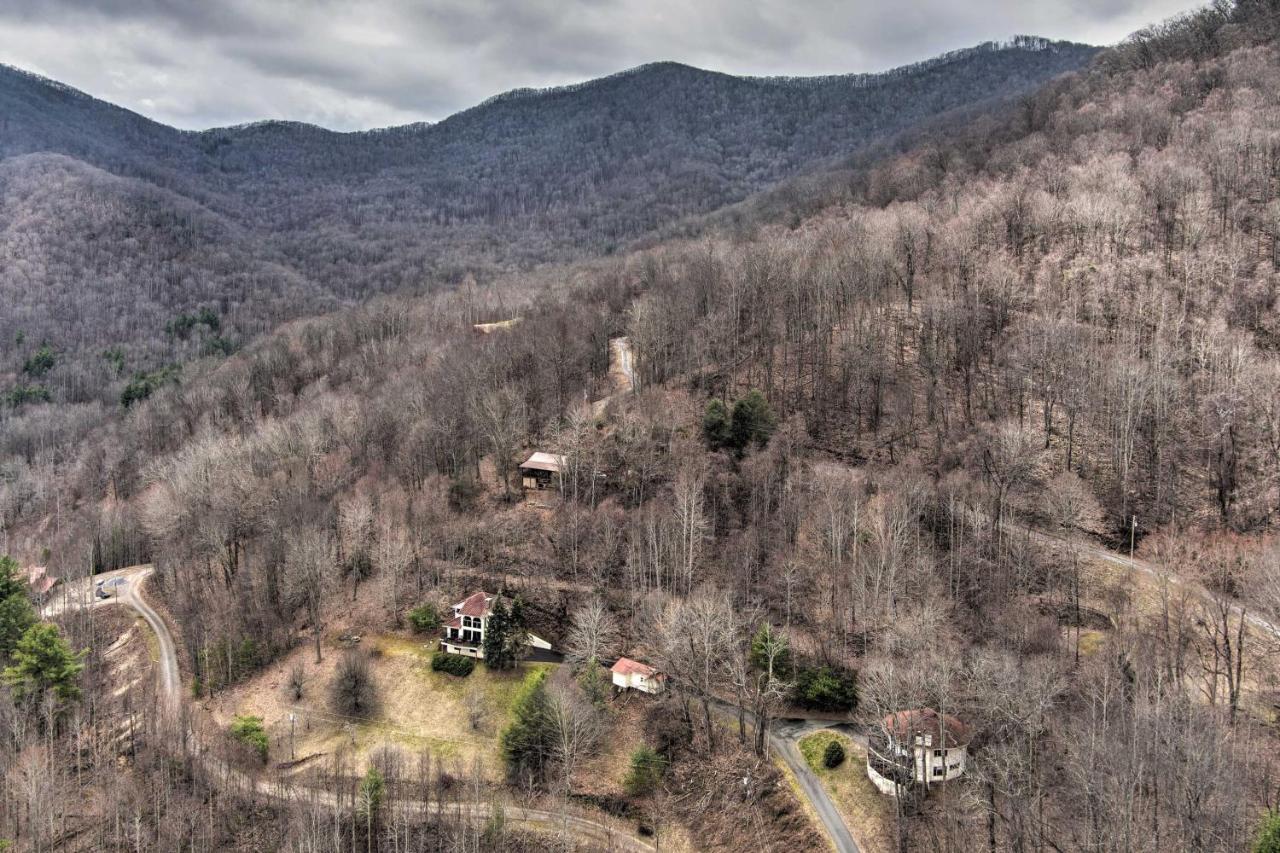 Charming Burnsville Apt With Mountain Views And Deck! מראה חיצוני תמונה