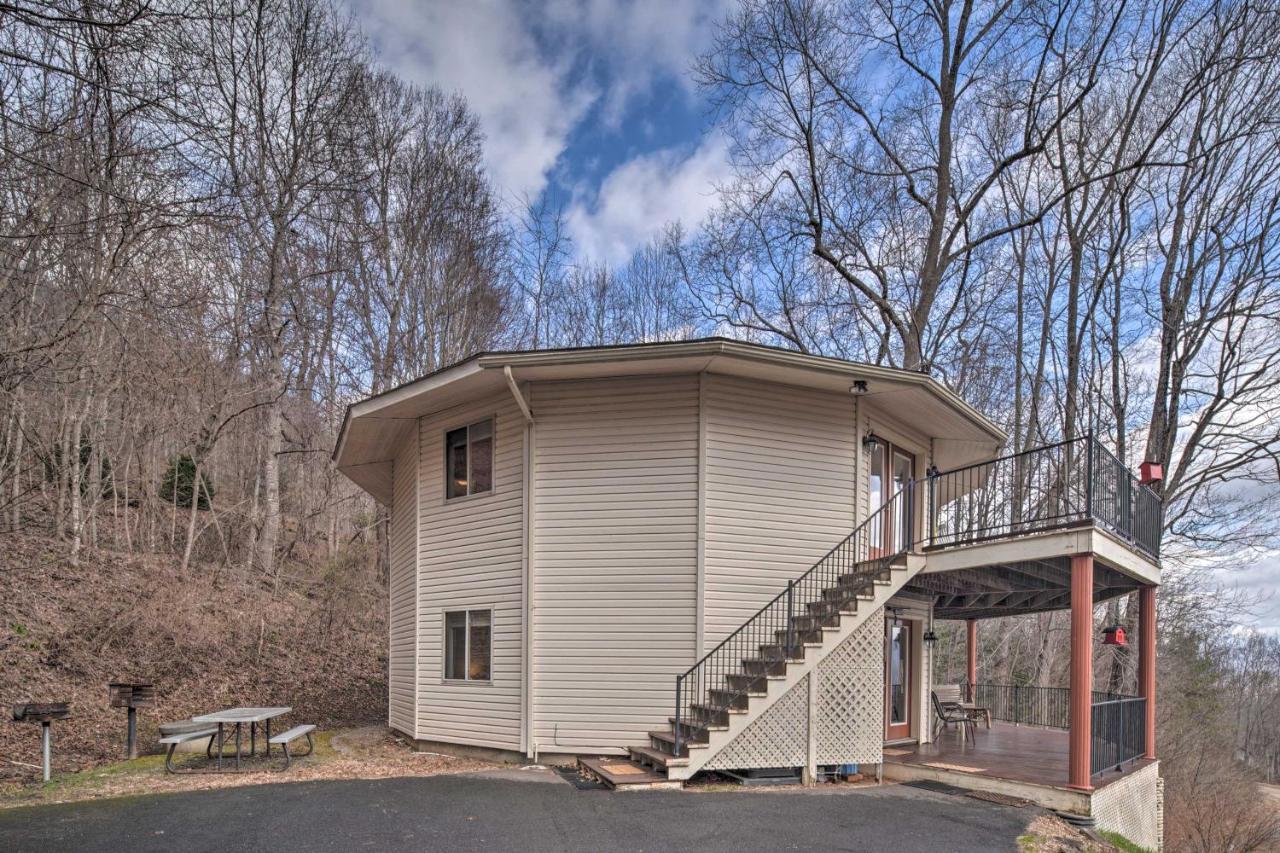 Charming Burnsville Apt With Mountain Views And Deck! מראה חיצוני תמונה