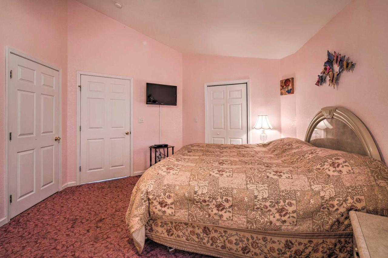 Charming Burnsville Apt With Mountain Views And Deck! מראה חיצוני תמונה